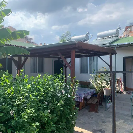 Guest house Къща За Гости Белчинова
